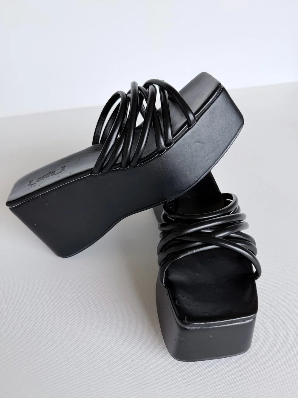 Z_Code_Z Yuli Black Platform Strappy Slide Sandals Y2K Size 7